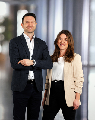 Jessica Mangelberger (geb. Wimmer) und Simon Mangelberger, Ing.